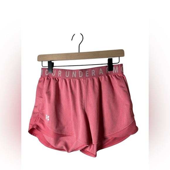 Under Armour HeatGear Pink Running Shorts Size S - Picture 1 of 6